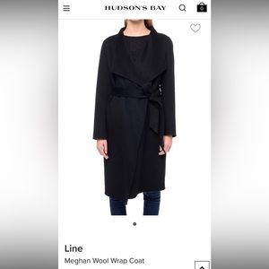 Women’s Wool Wrap Coat in Black Small